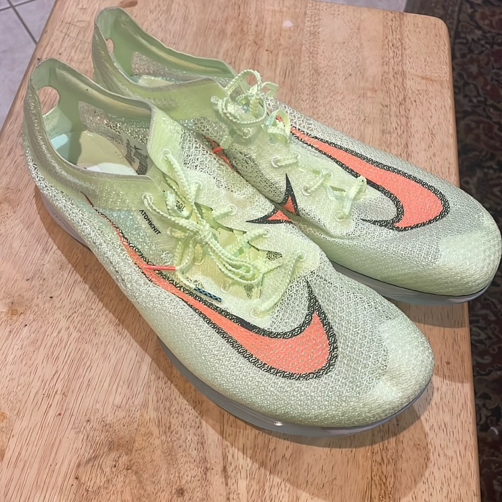 Nike Air Zoom Victory (New)